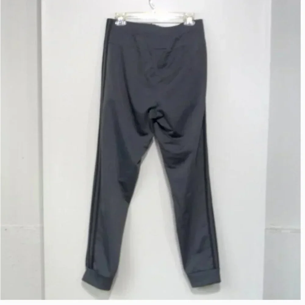 ADIDAS TRACK PANTS JOGGERS SIZE MEDIUM GRAY